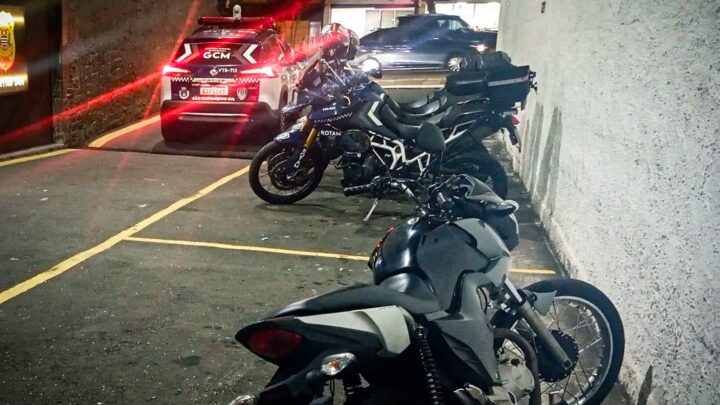 GCM de São Caetano prende mulher por receptação e adulteração de motocicleta no Bairro Santa Paula