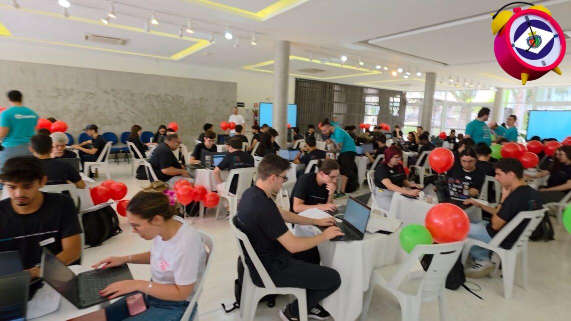 Maratona de Programação reúne mais de 100 participantes em São Caetano